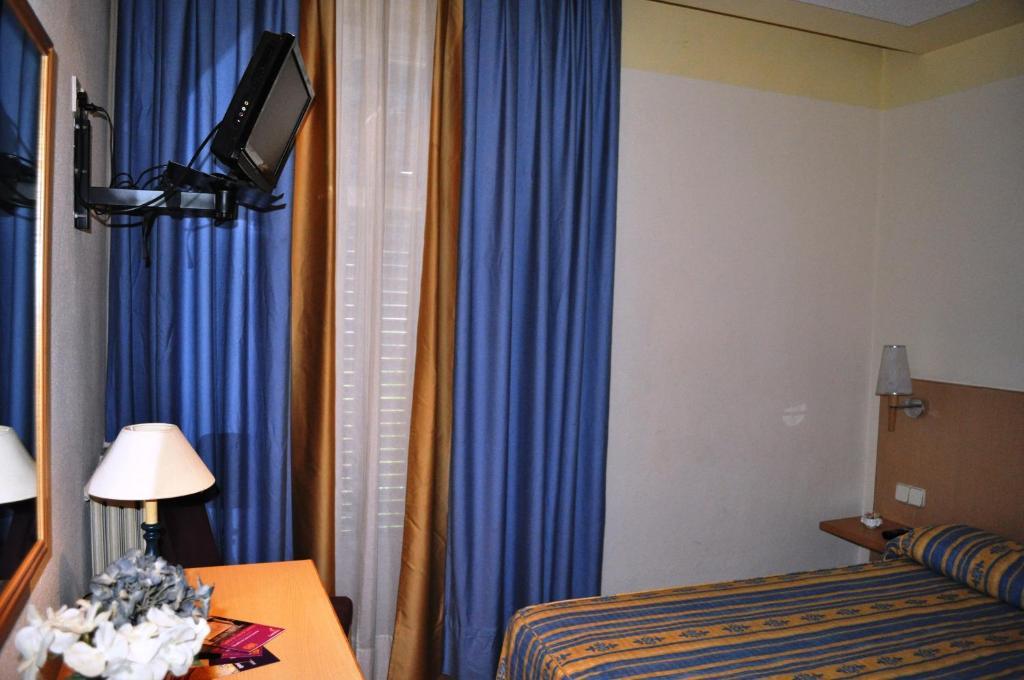 Hotel Espana Guadalajara Bilik gambar