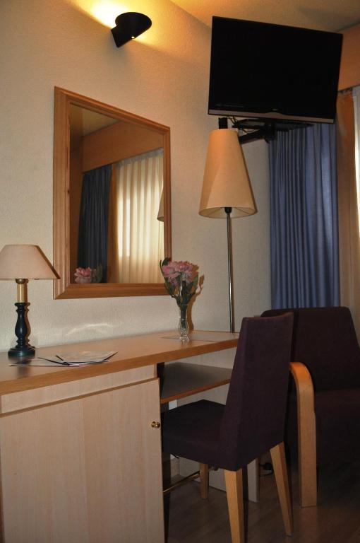 Hotel Espana Guadalajara Bilik gambar
